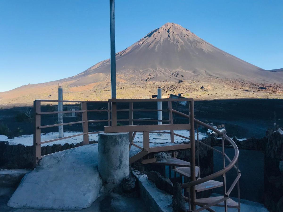 Pensao Repouso Alegre Turismo E Aventura Bed & Breakfast Portela Dış mekan fotoğraf